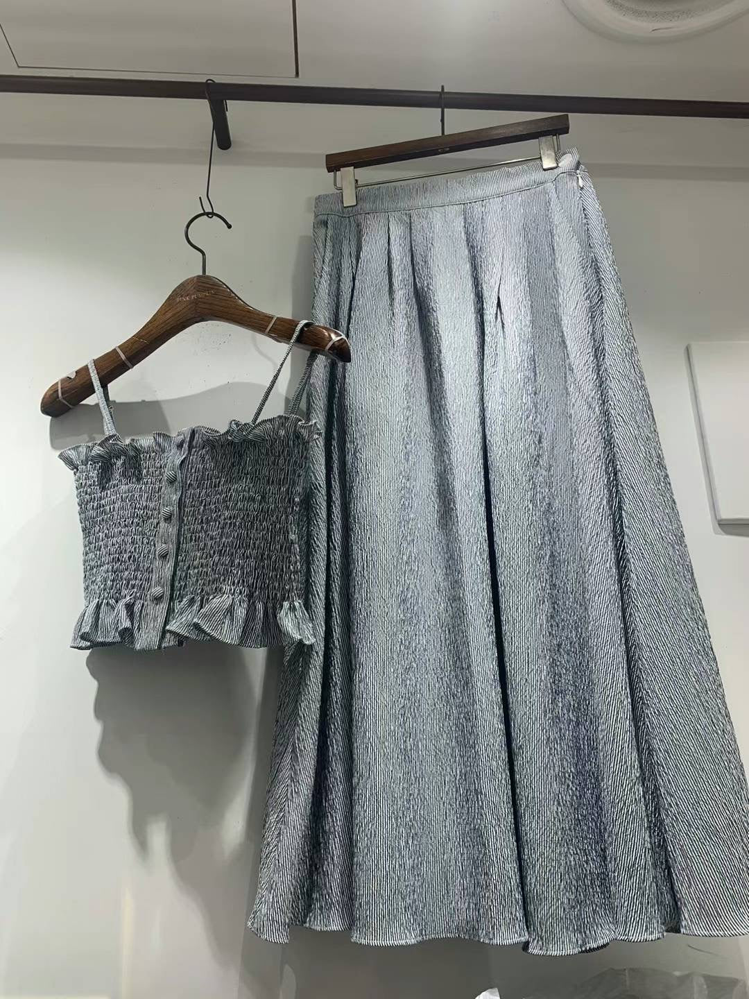 Ruffles California Maxi Skirt Set