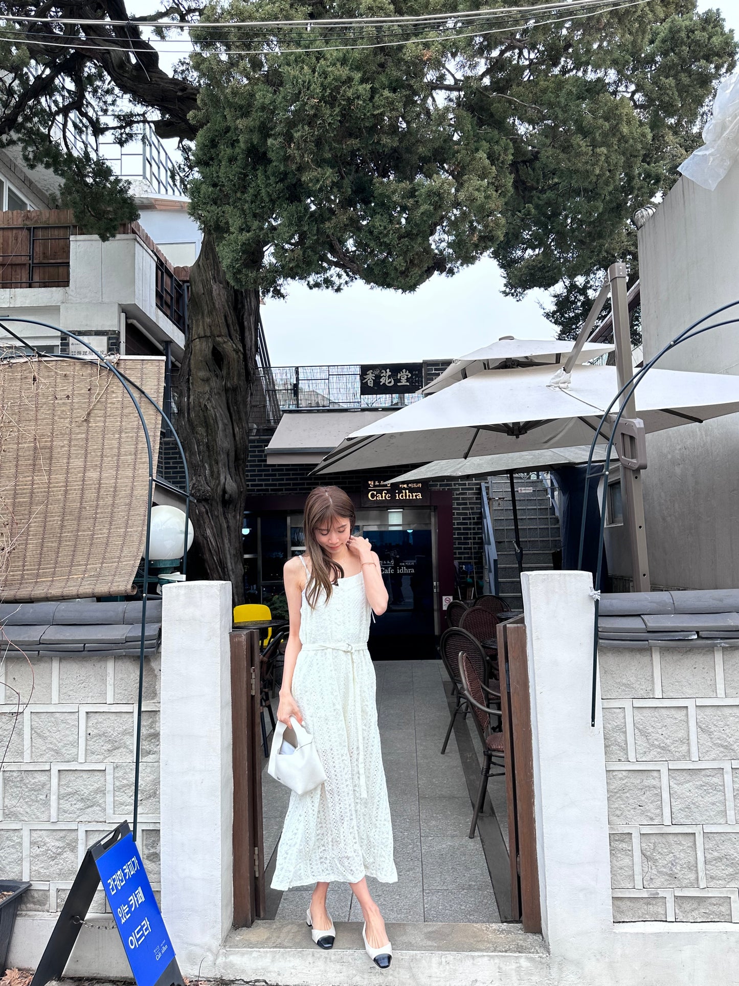 Lace Holiday Maxi Dress