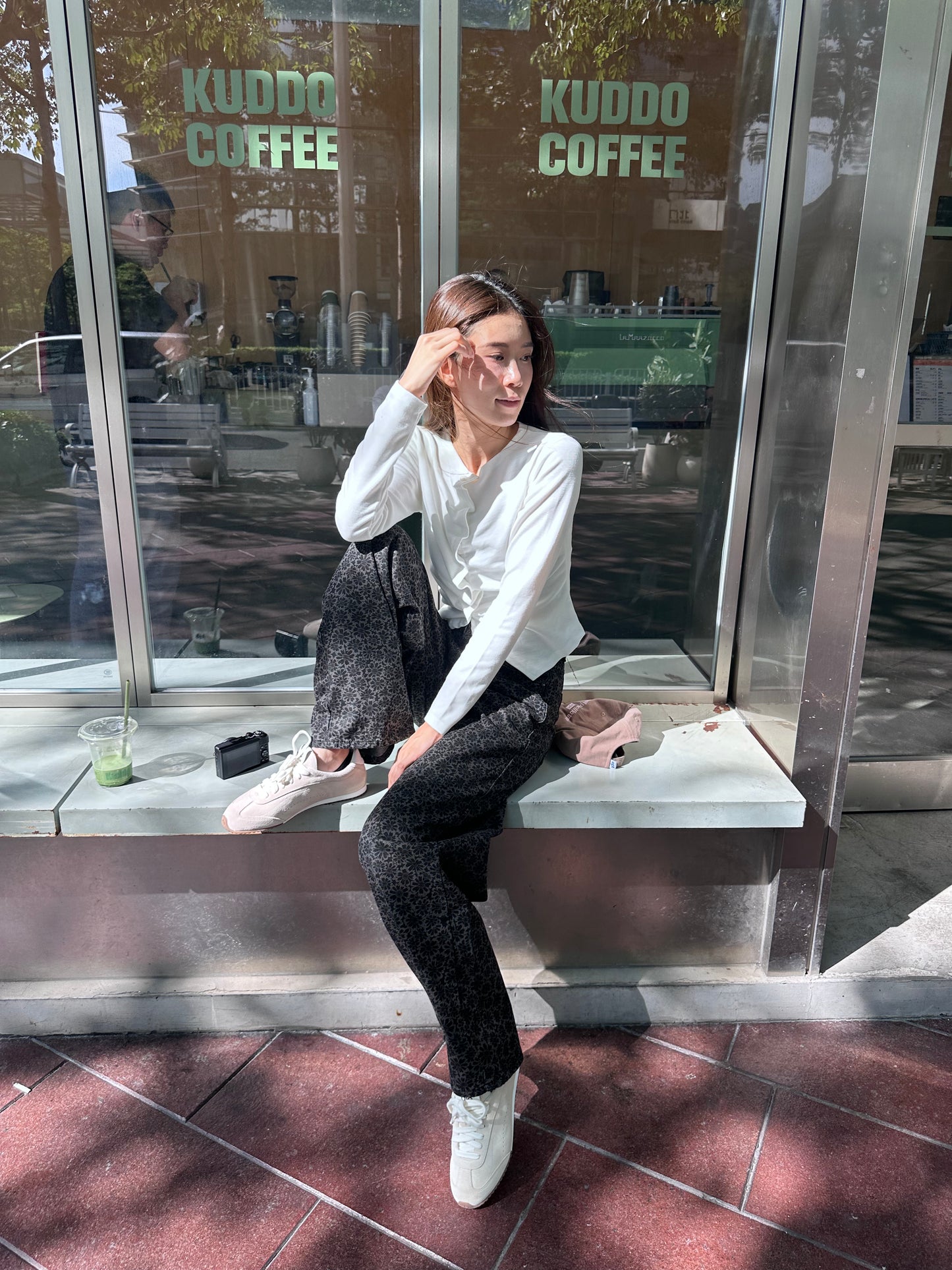 Whole Ruffles Long Sleeves Top