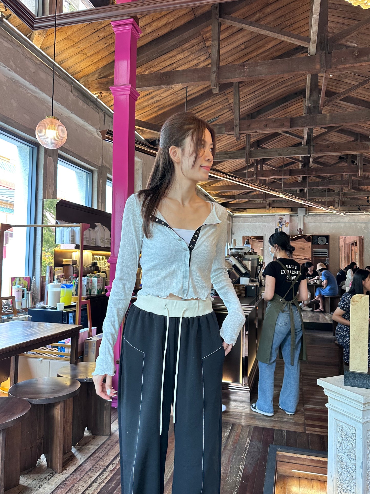 Half Colour Thin Cardigan