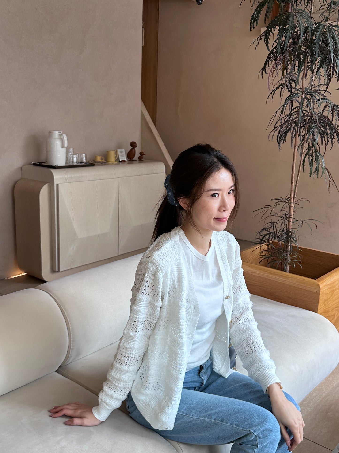 Ruffles Tweed Thin Cardigan