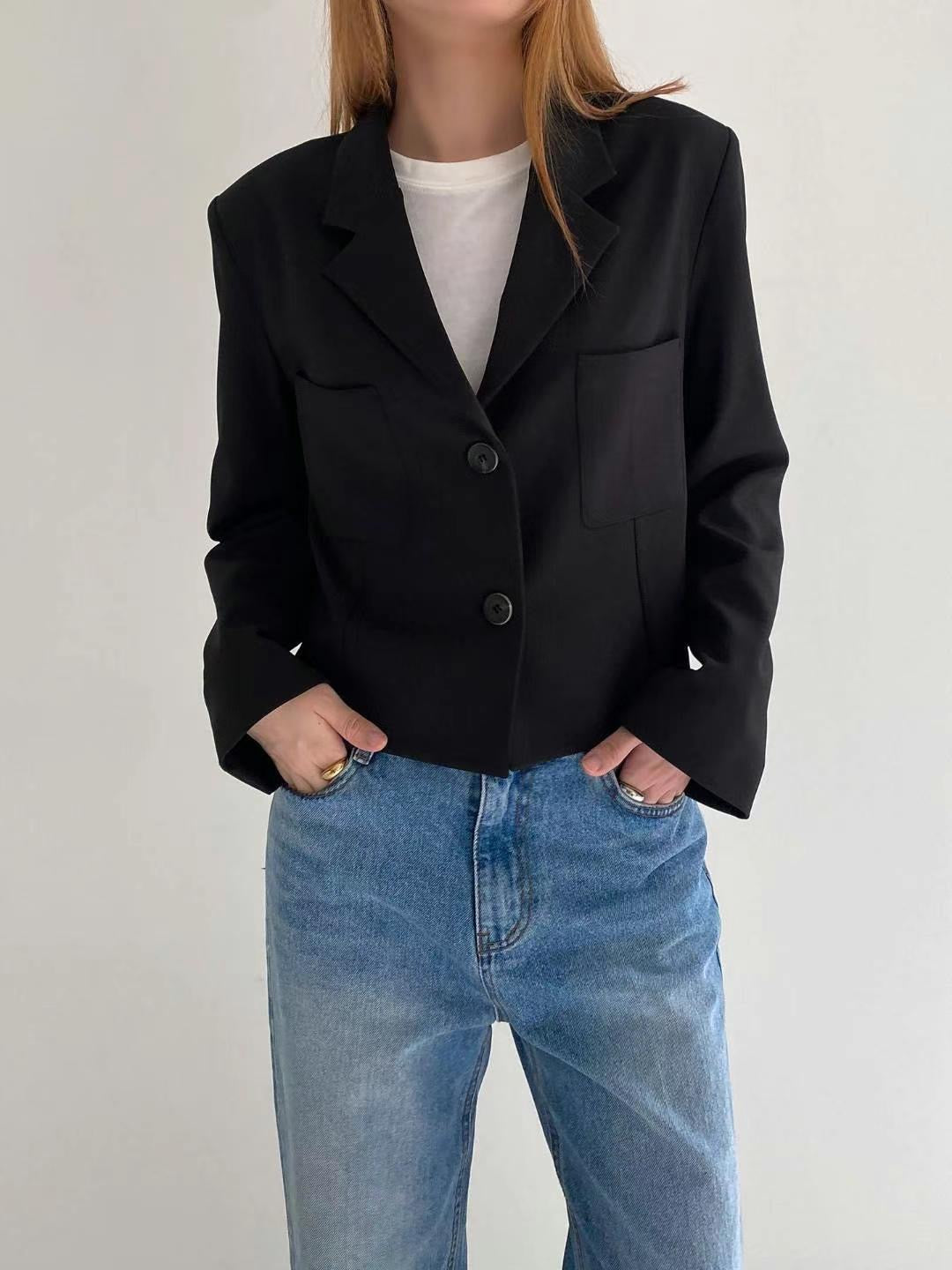Cropped Basic Blazer
