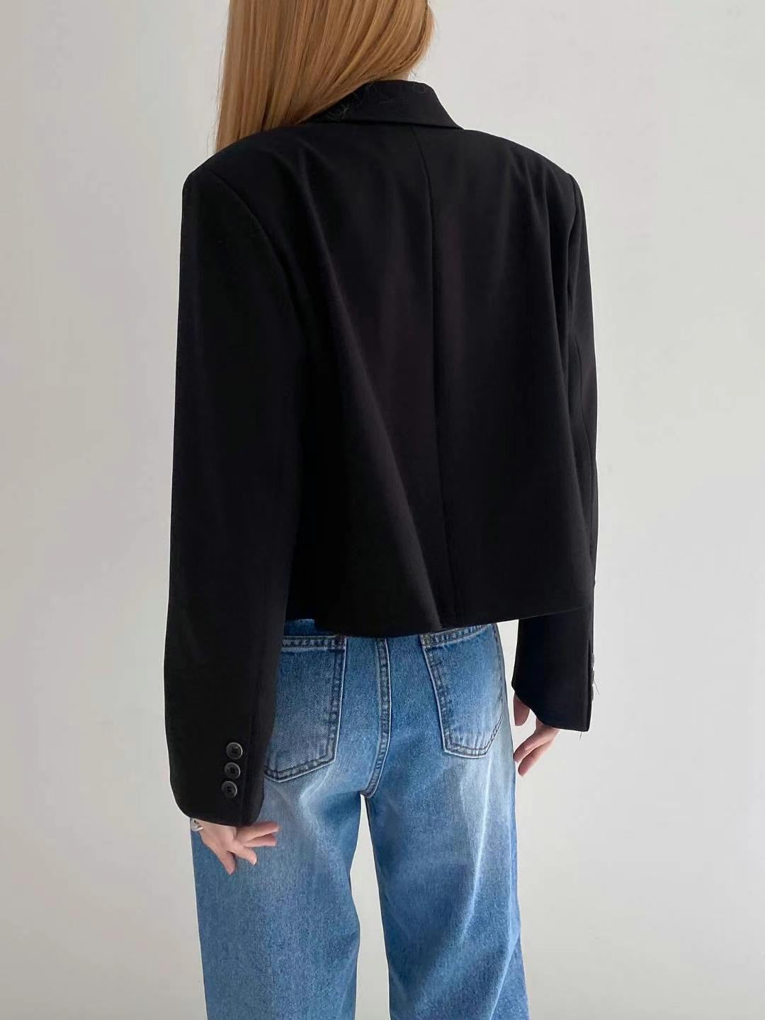 Cropped Basic Blazer