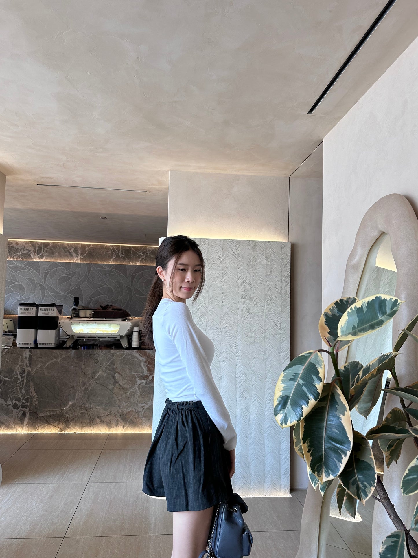 Square Neck Long Sleeves with Pads