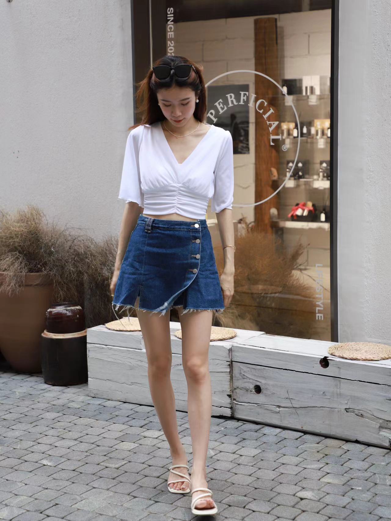 V neck Big Sleeves Cropped T Top