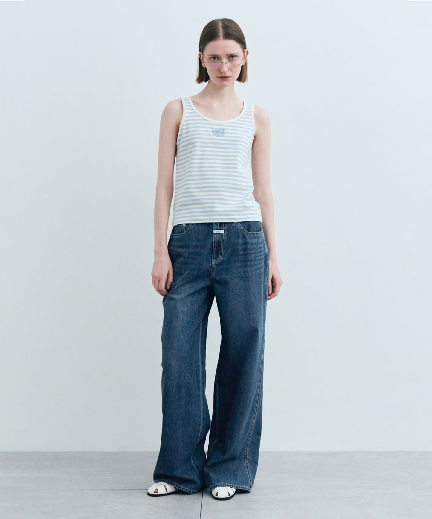 W CLASSIC LOGO SLEEVELESS