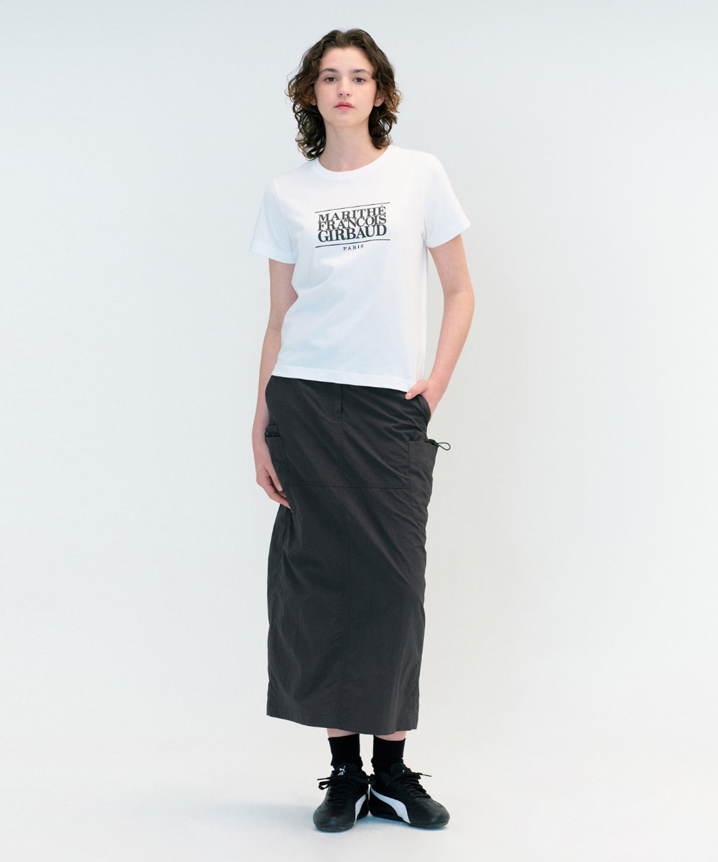 W CLASSIC LOGO TEE