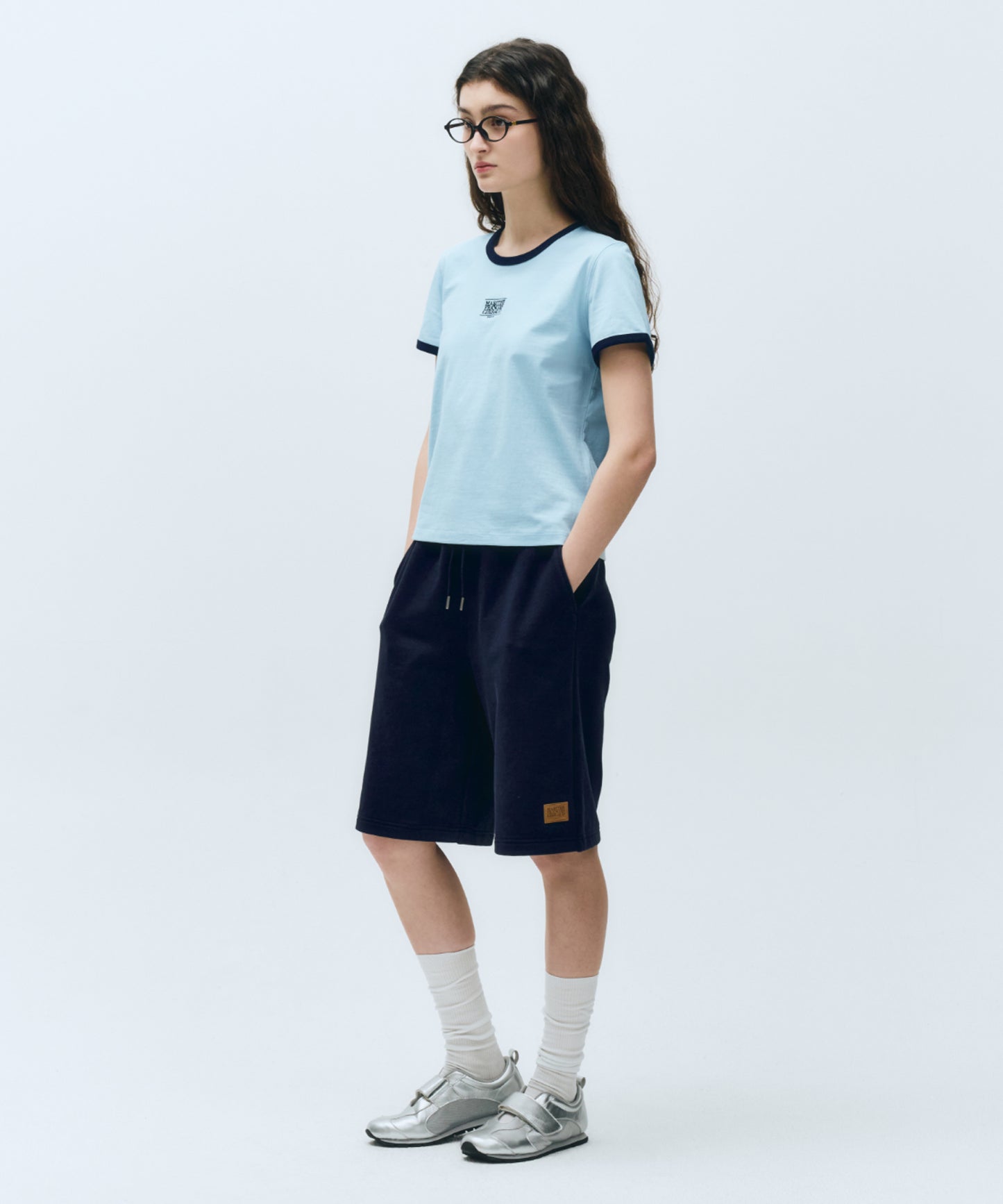 W CLASSIC LOGO RINGER TEE