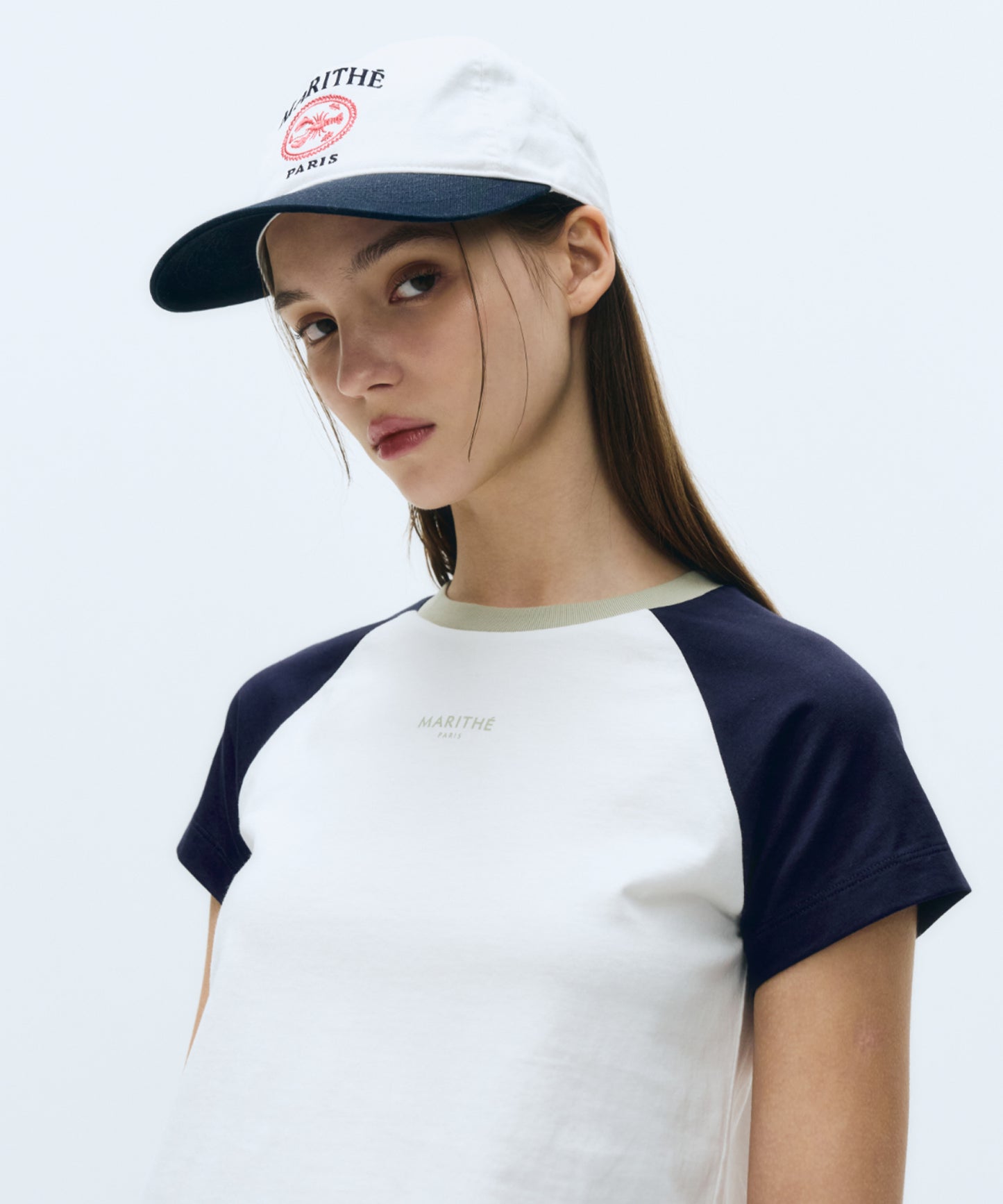 W 2-TONE RAGLAN CROP TEE