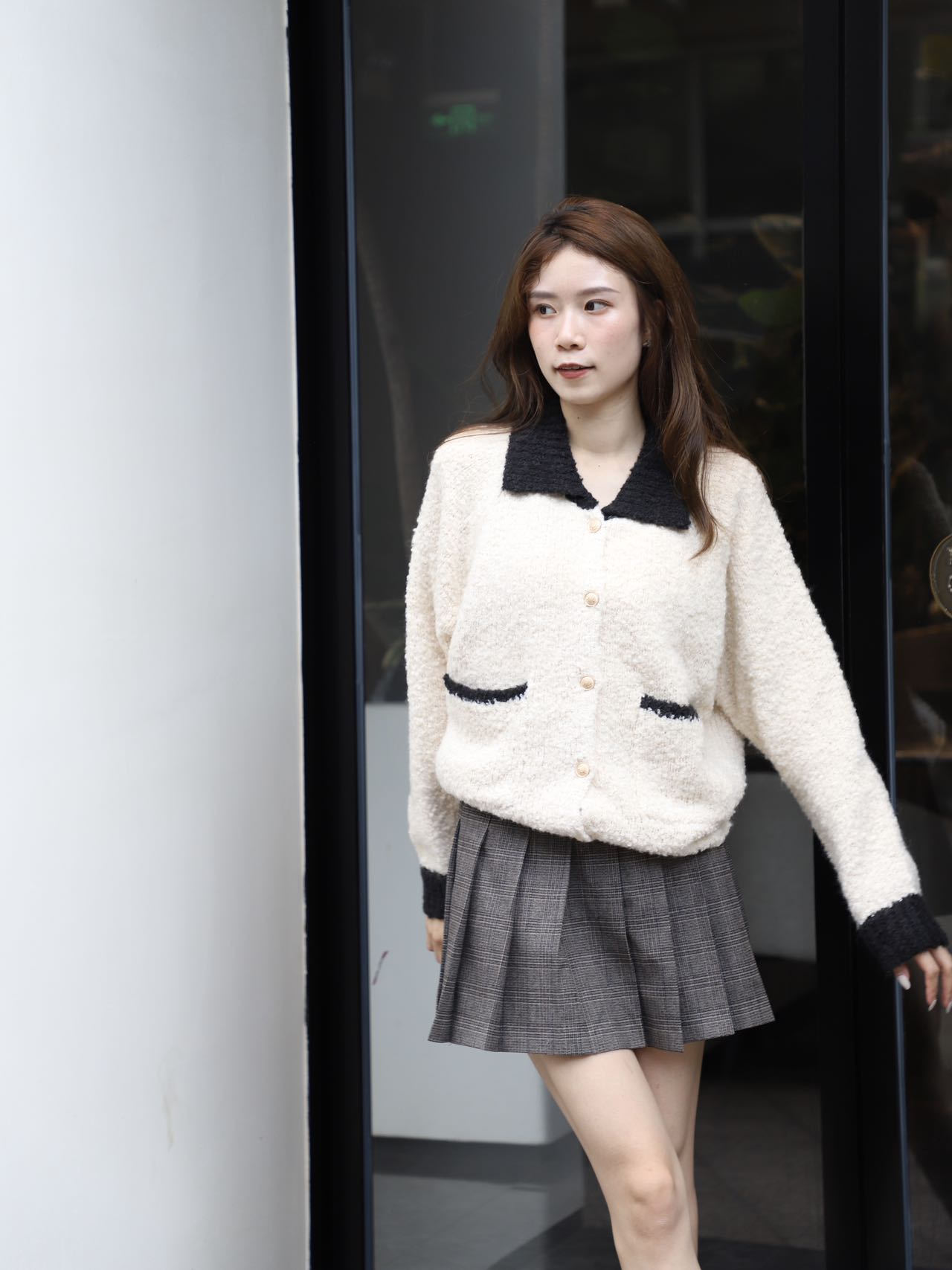 Collar Neck & Gold Button Oversized Cardigan
