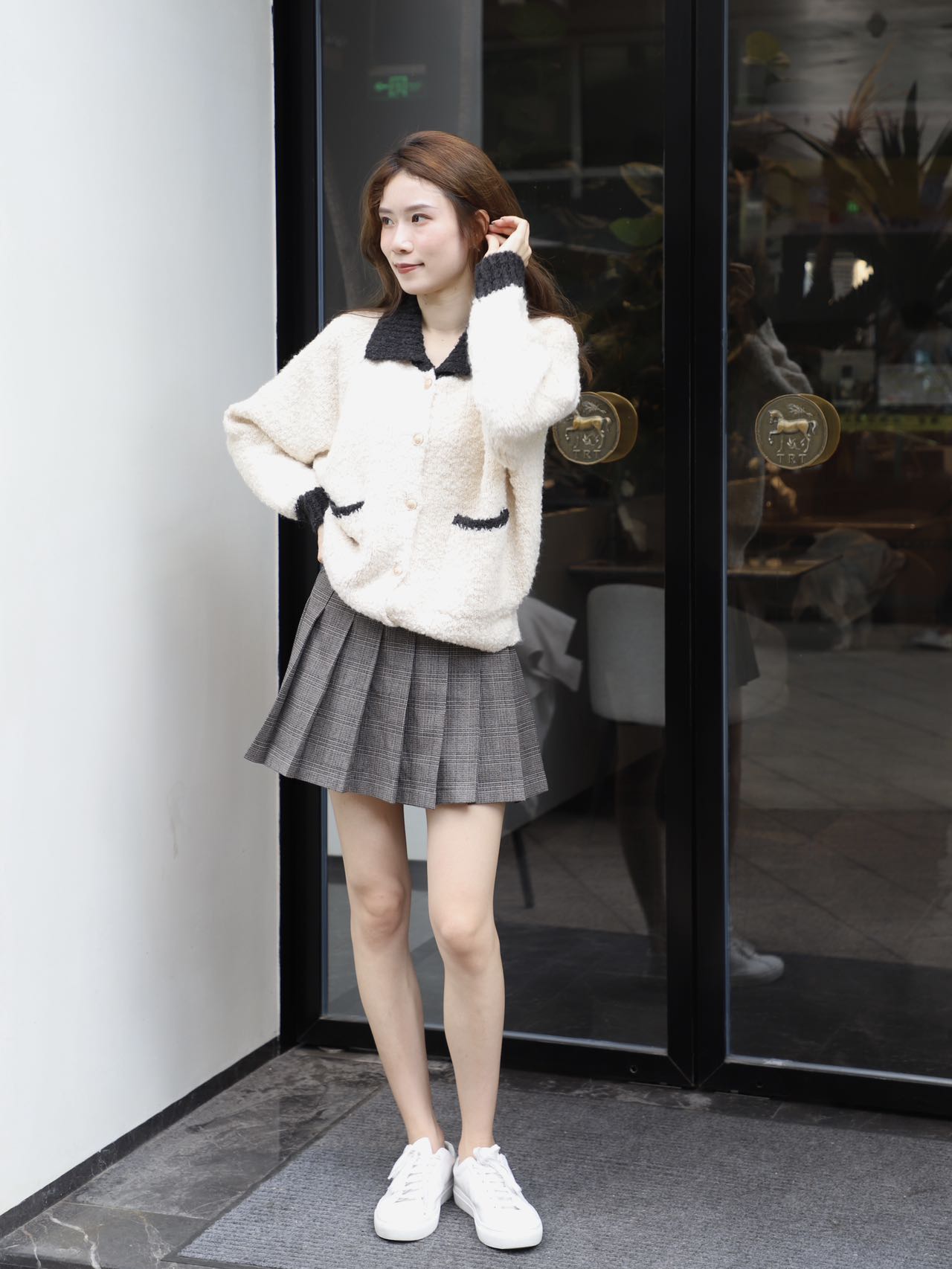 Collar Neck & Gold Button Oversized Cardigan