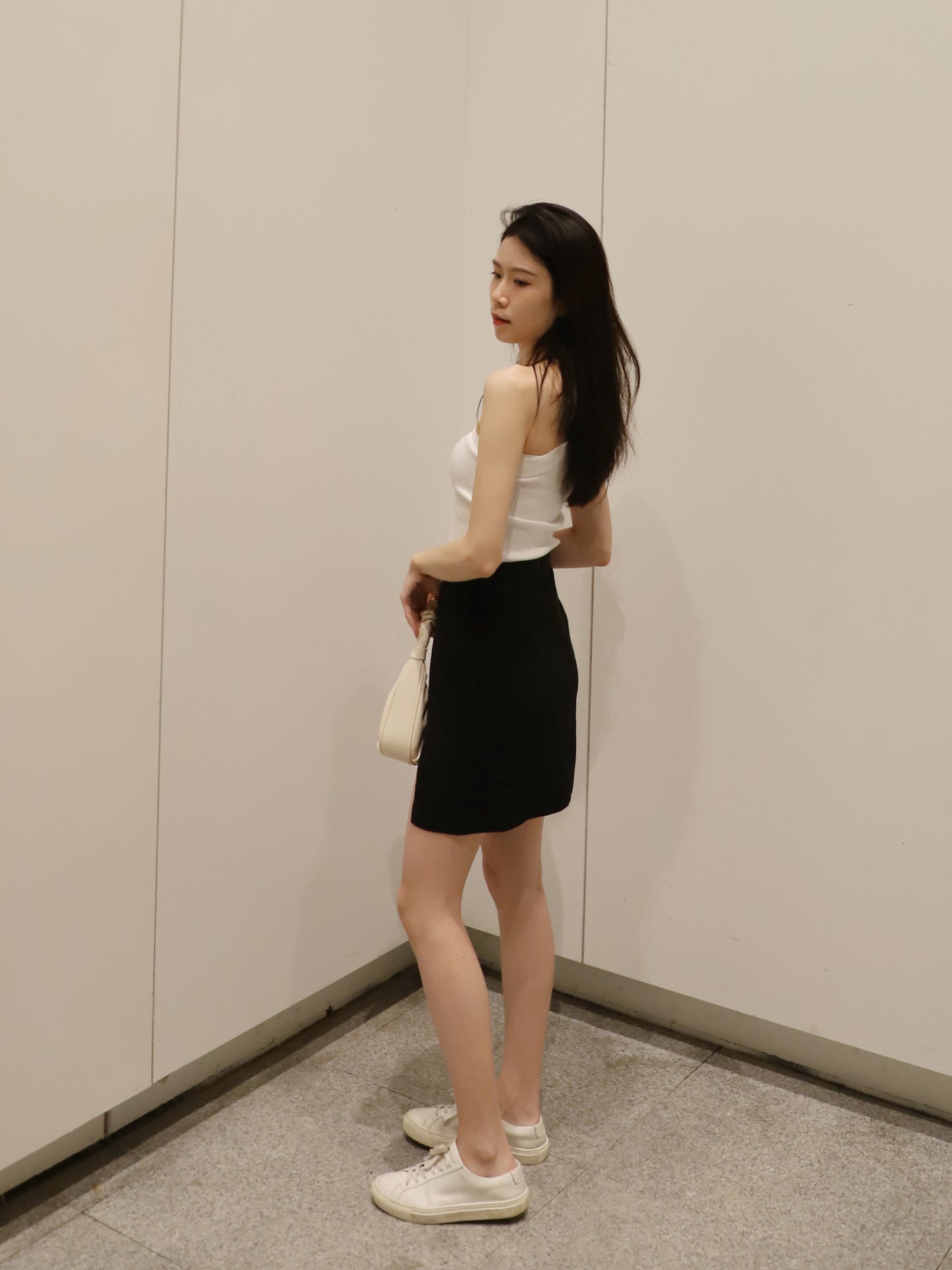 Basic Black Slit Skirt