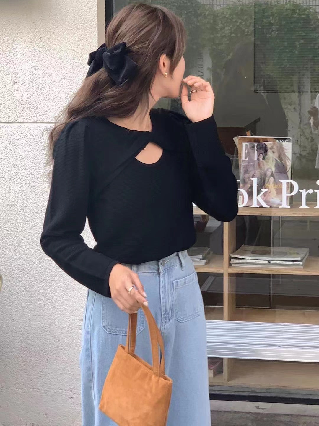 Twisted on the chest Long Sleeves Top