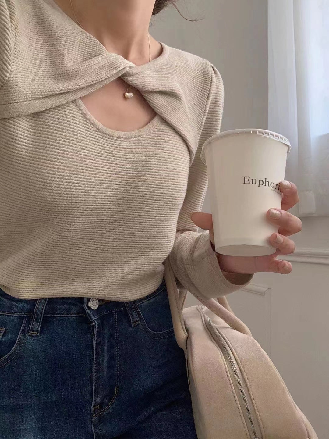 Twisted on the chest Long Sleeves Top