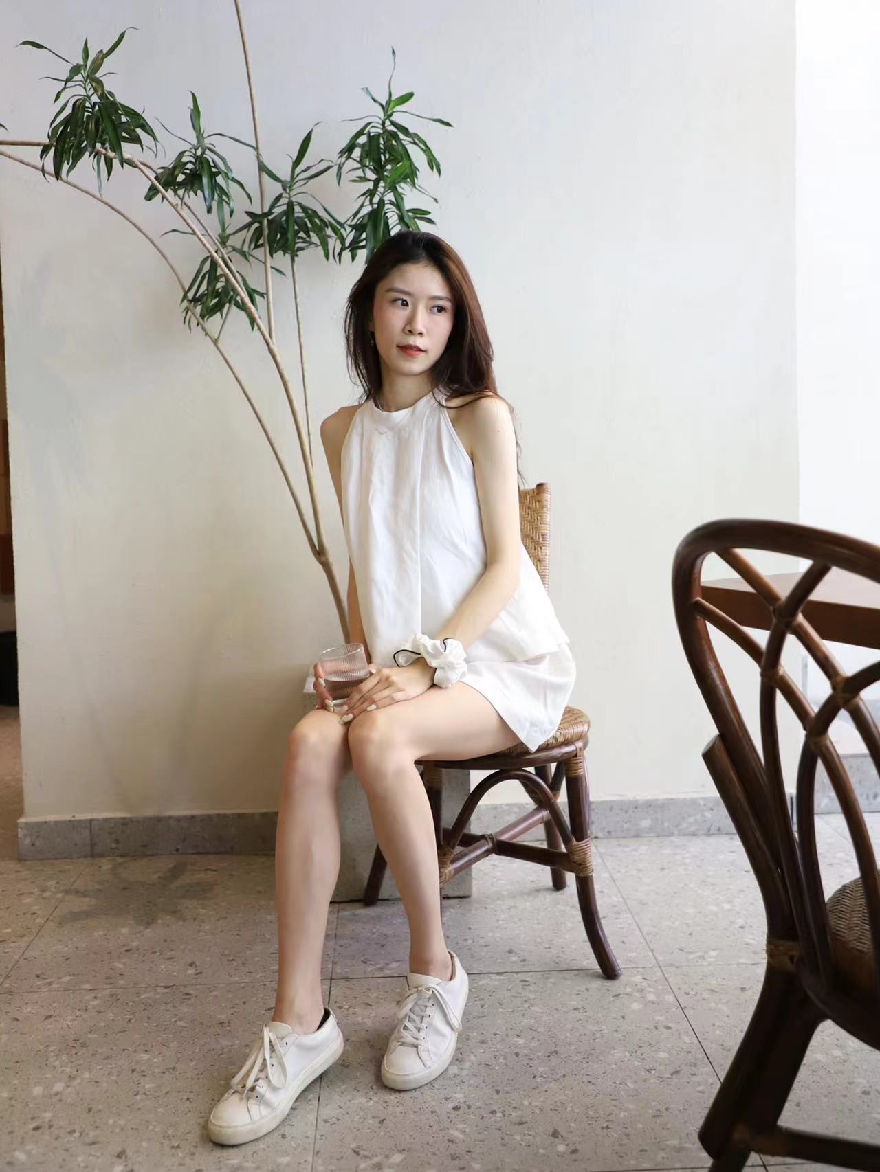 Crewneck Linen Tank Top & Shorts Set