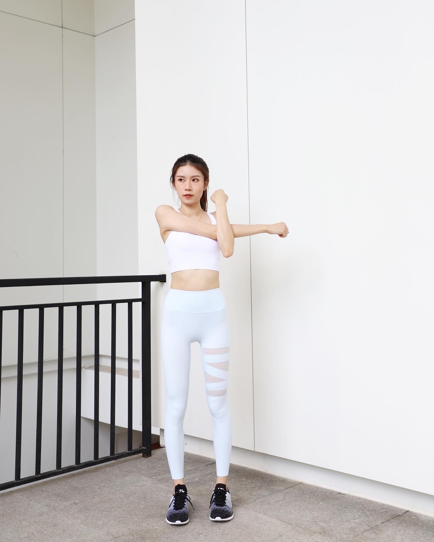 AS Active Multi Cross Strap Sports Bra