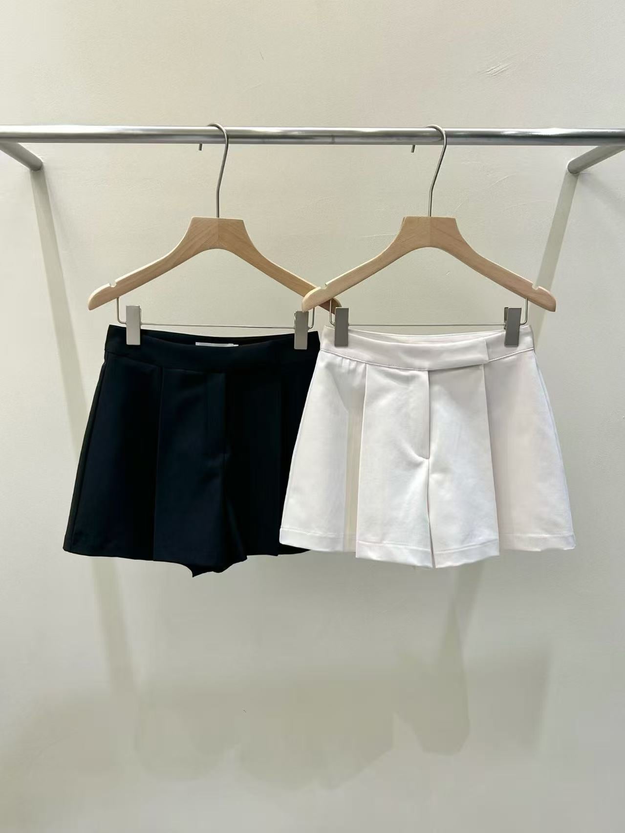 Daily Tailored Short