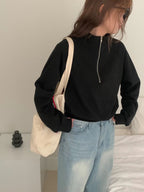 Obe Zipped Cropped Sweater