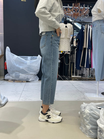 #1180 Summer Jeans