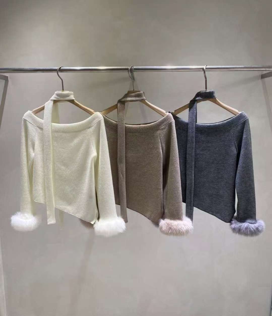 Fluffy Sleeves Long Sleeves Top