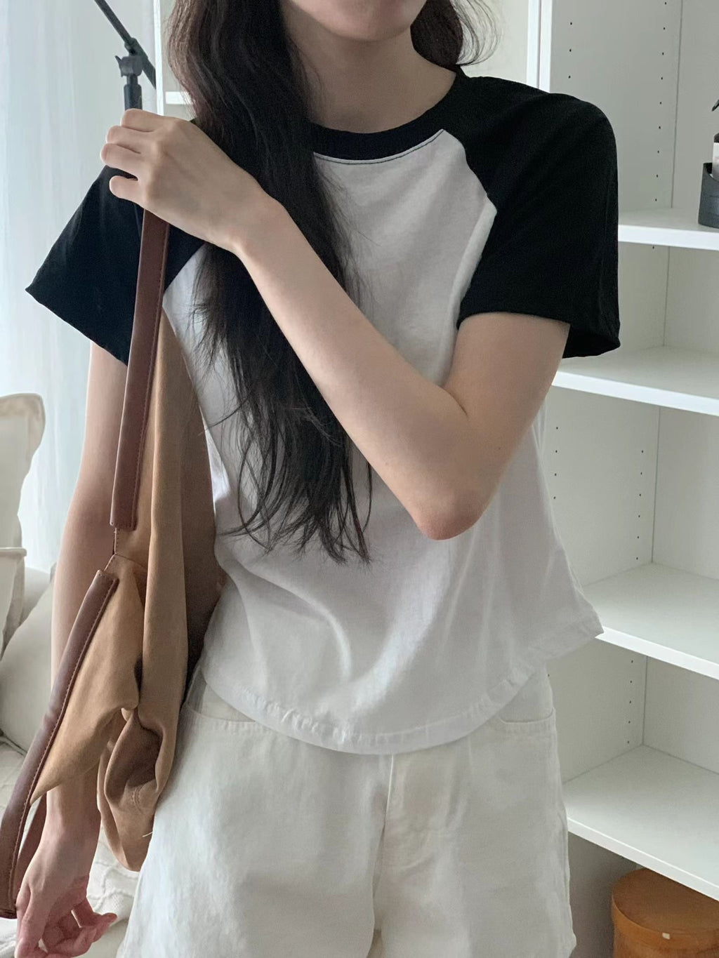 Outline Sleeves Cut T Top