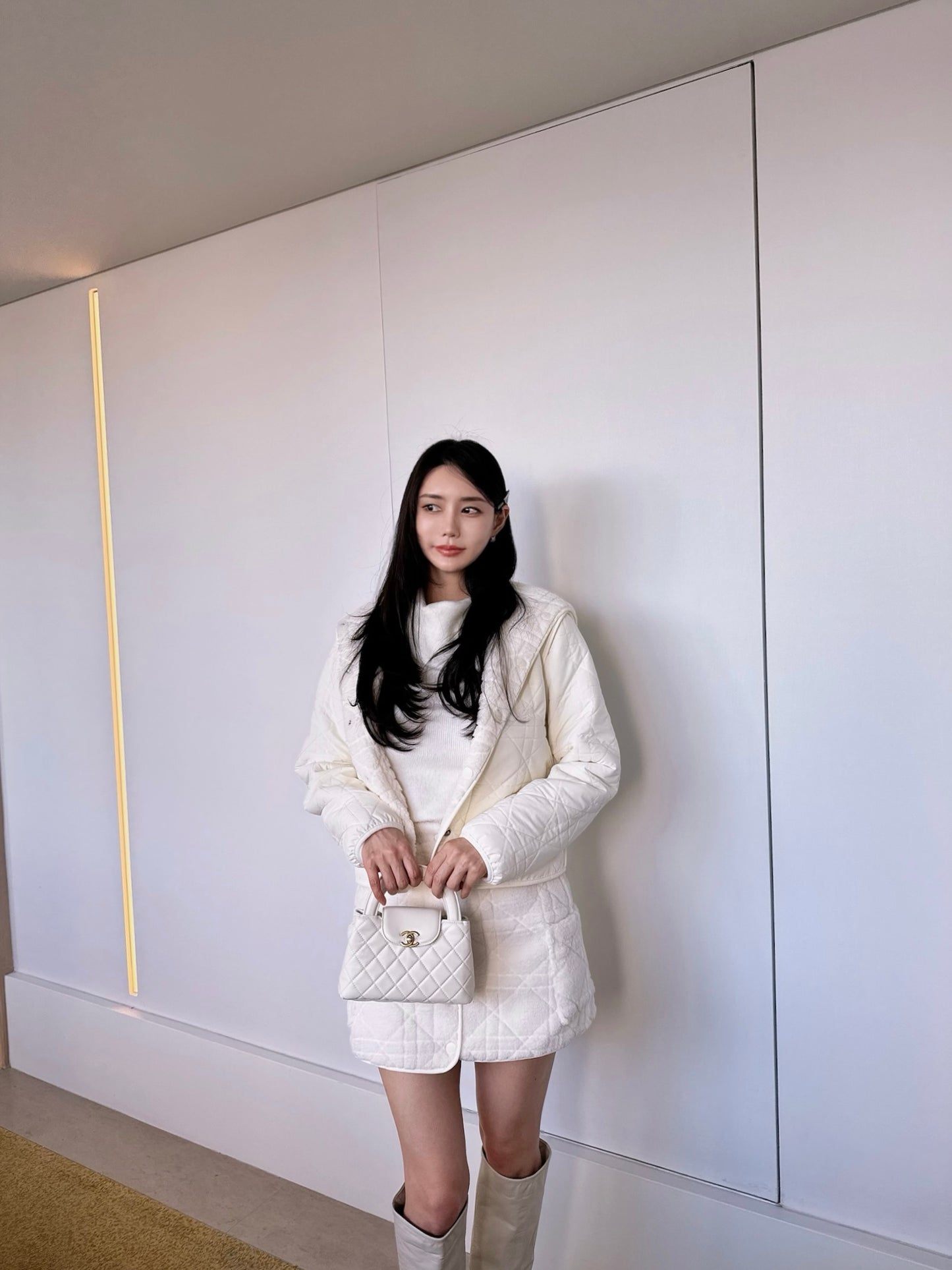 Fluffy High End Hooded Jacket