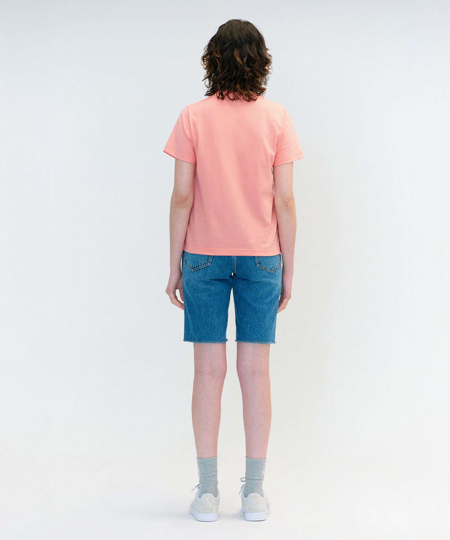 W CLASSIC LOGO TEE