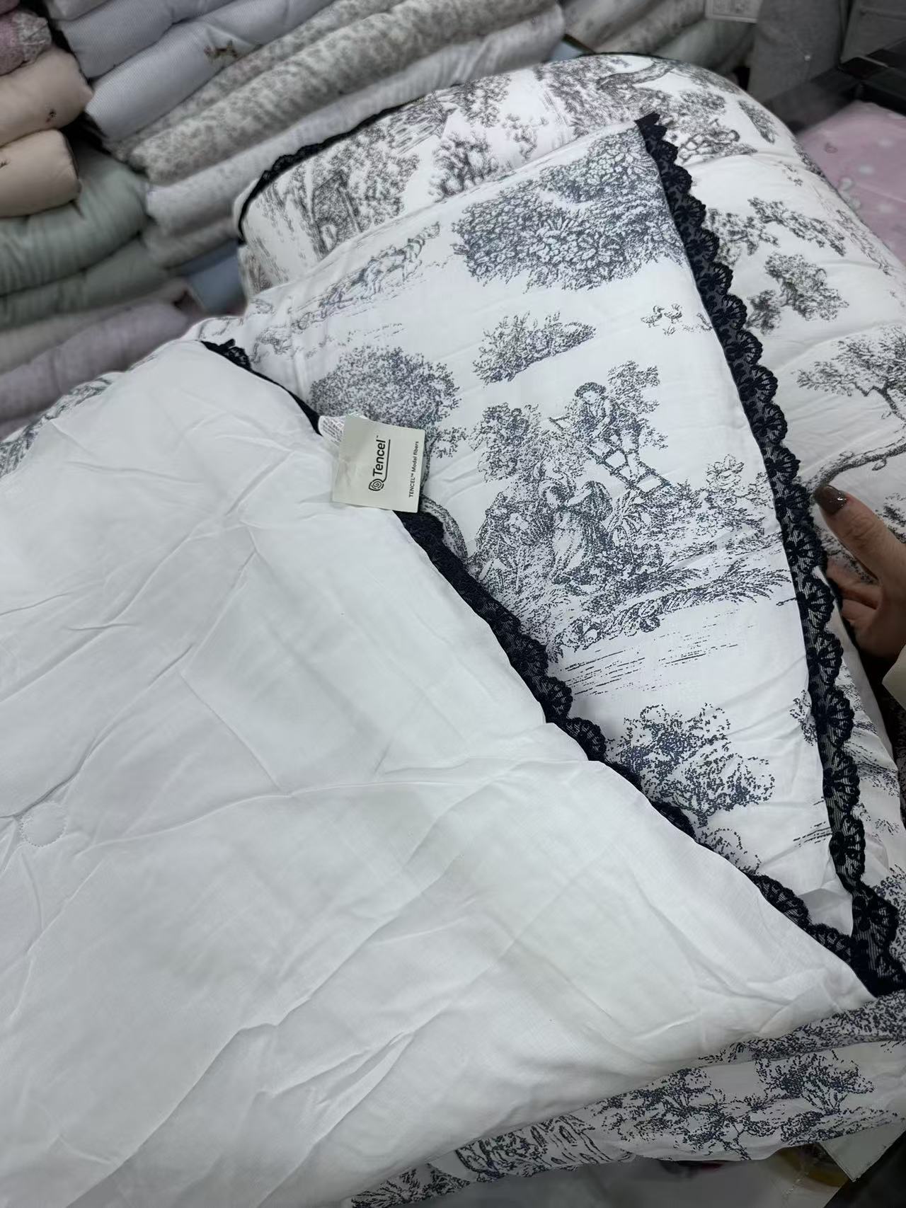 韓國天絲棉被蕾絲經典花花