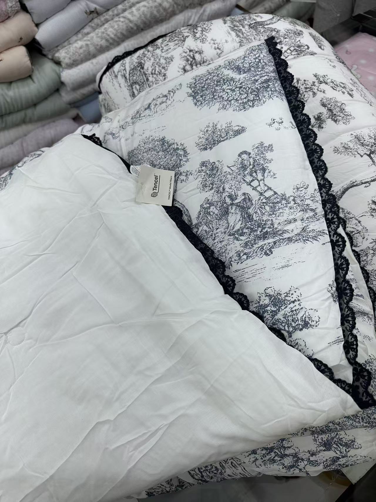 韓國天絲棉被蕾絲經典花花