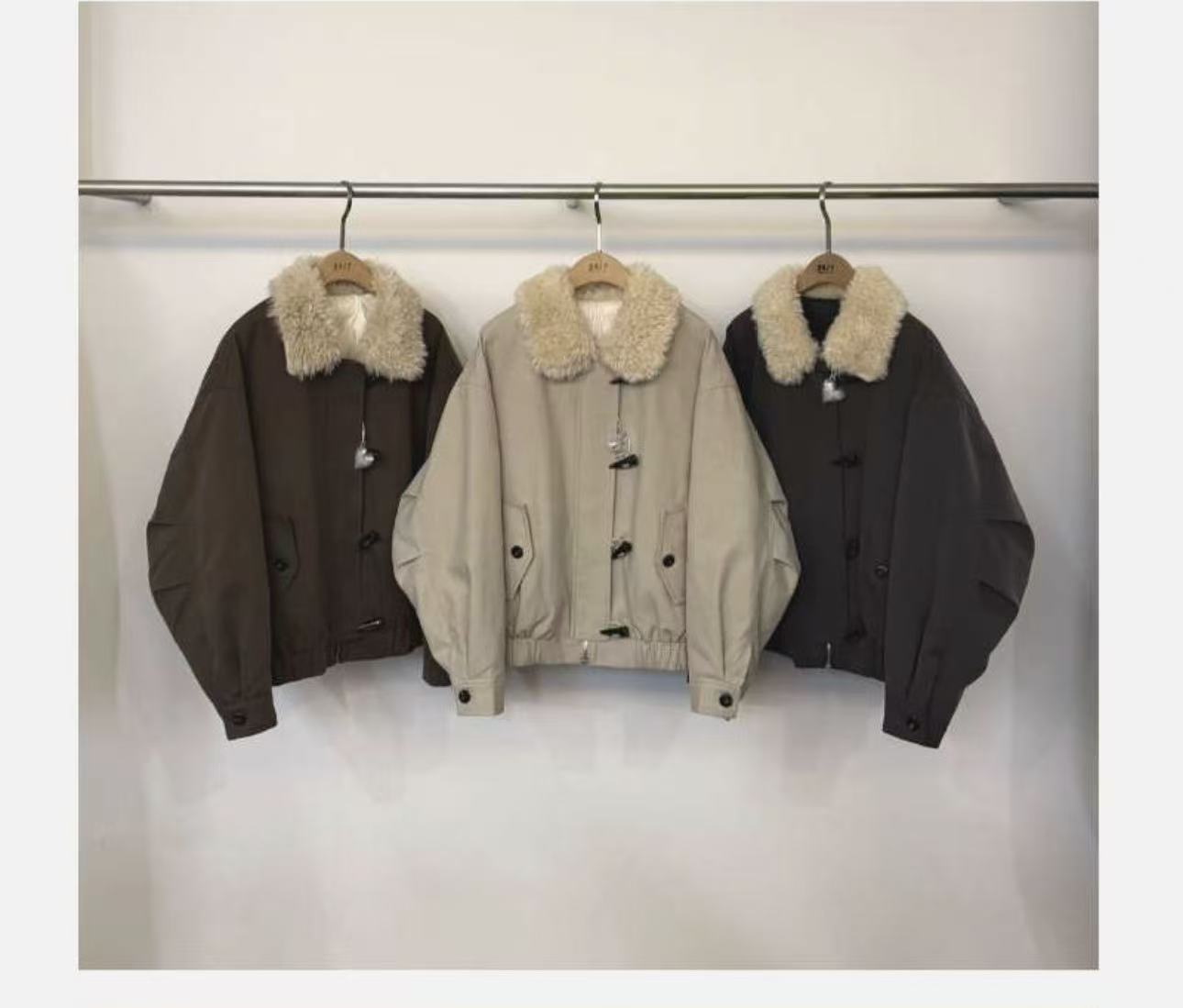 Fluffy Collar Neck Down Jacket