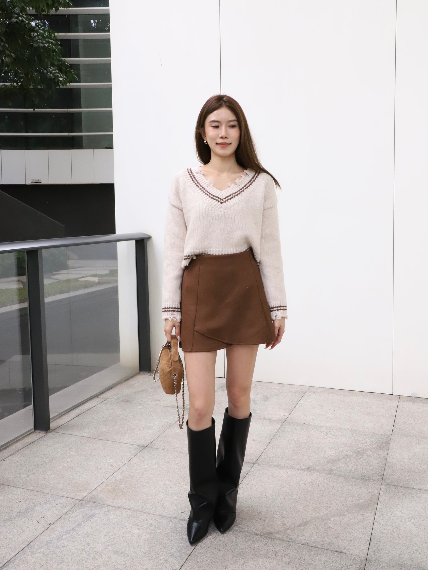 Big V Cropped Sweater