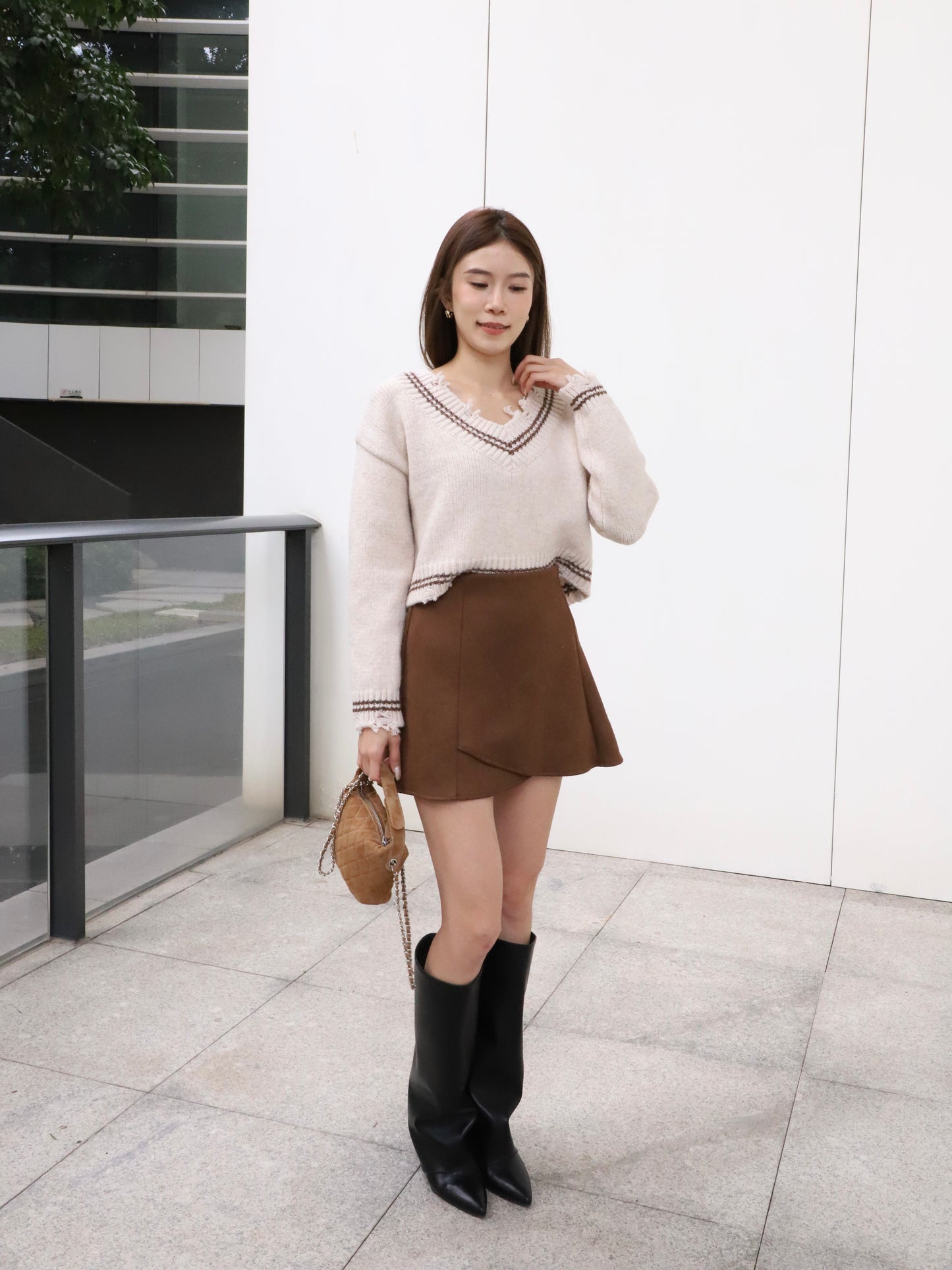 Suede Small Cross Skirt