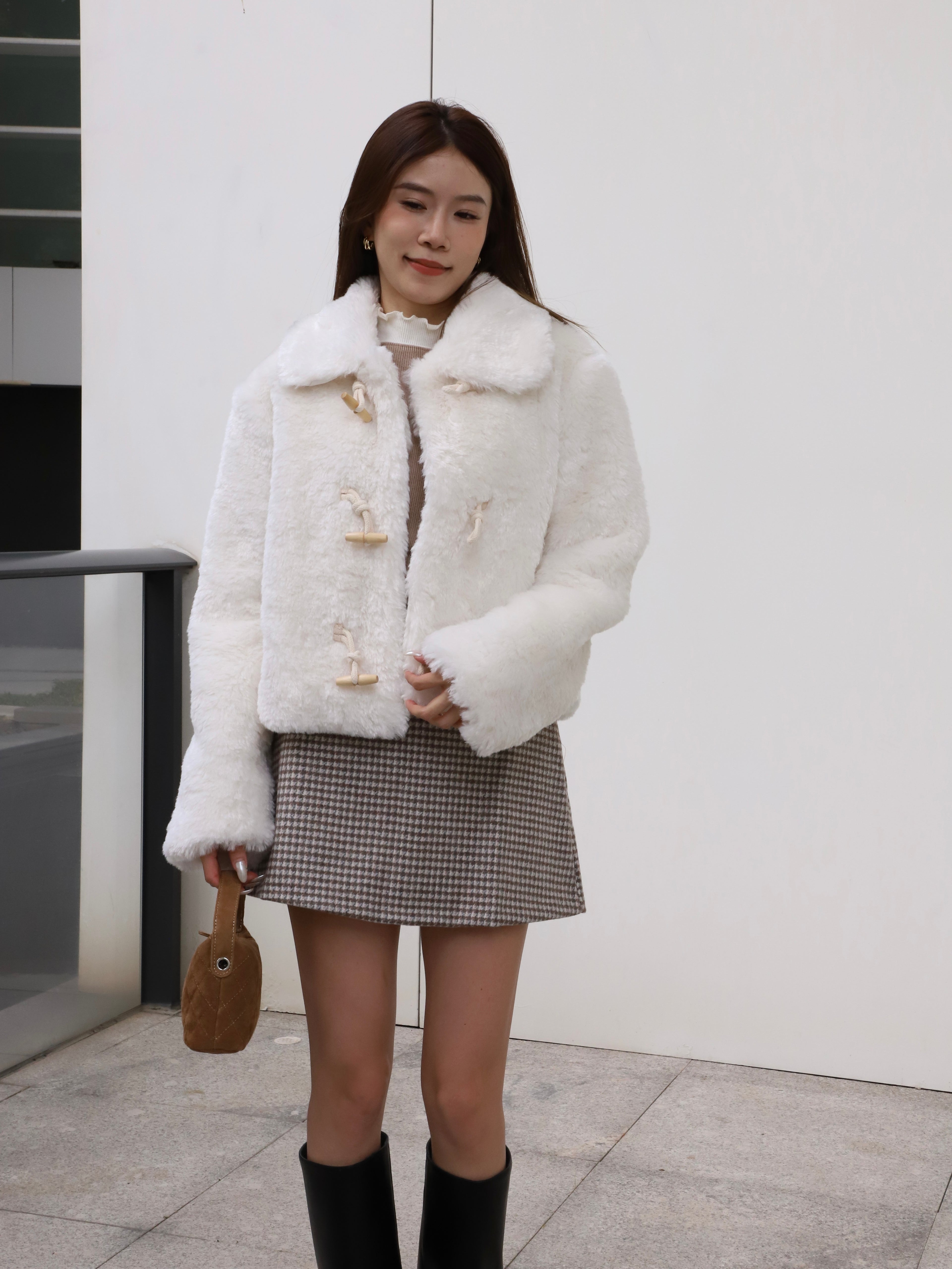 Fluffy Button Jacket