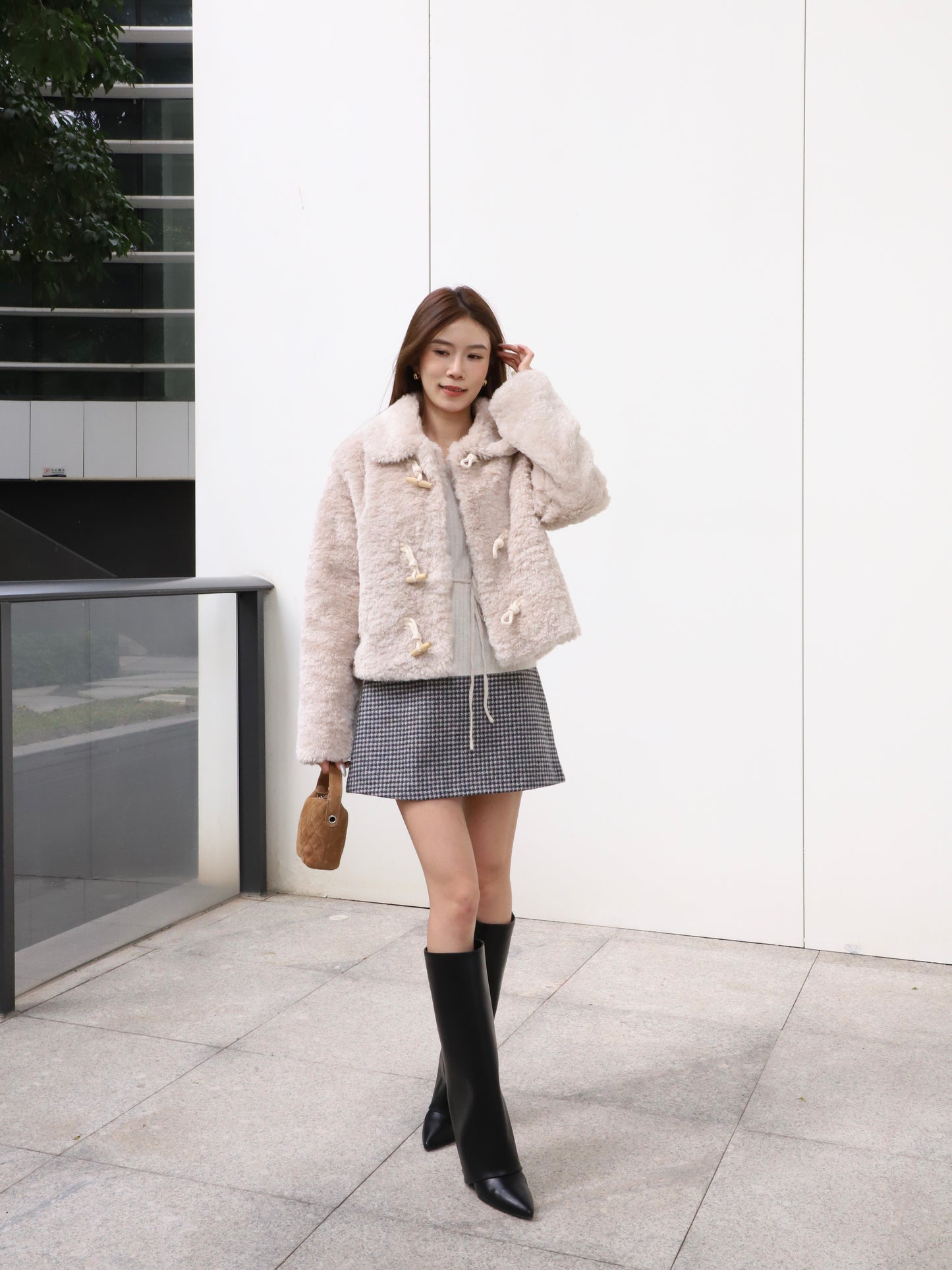 Fluffy Button Jacket