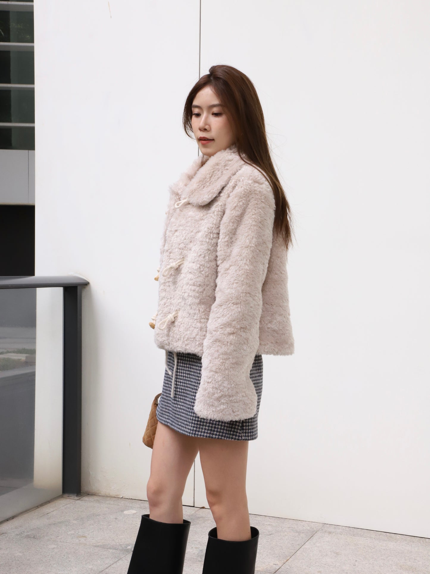Fluffy Button Jacket