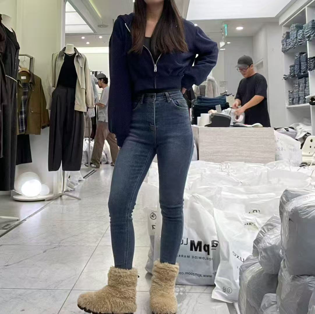 #2102 Denim jeans