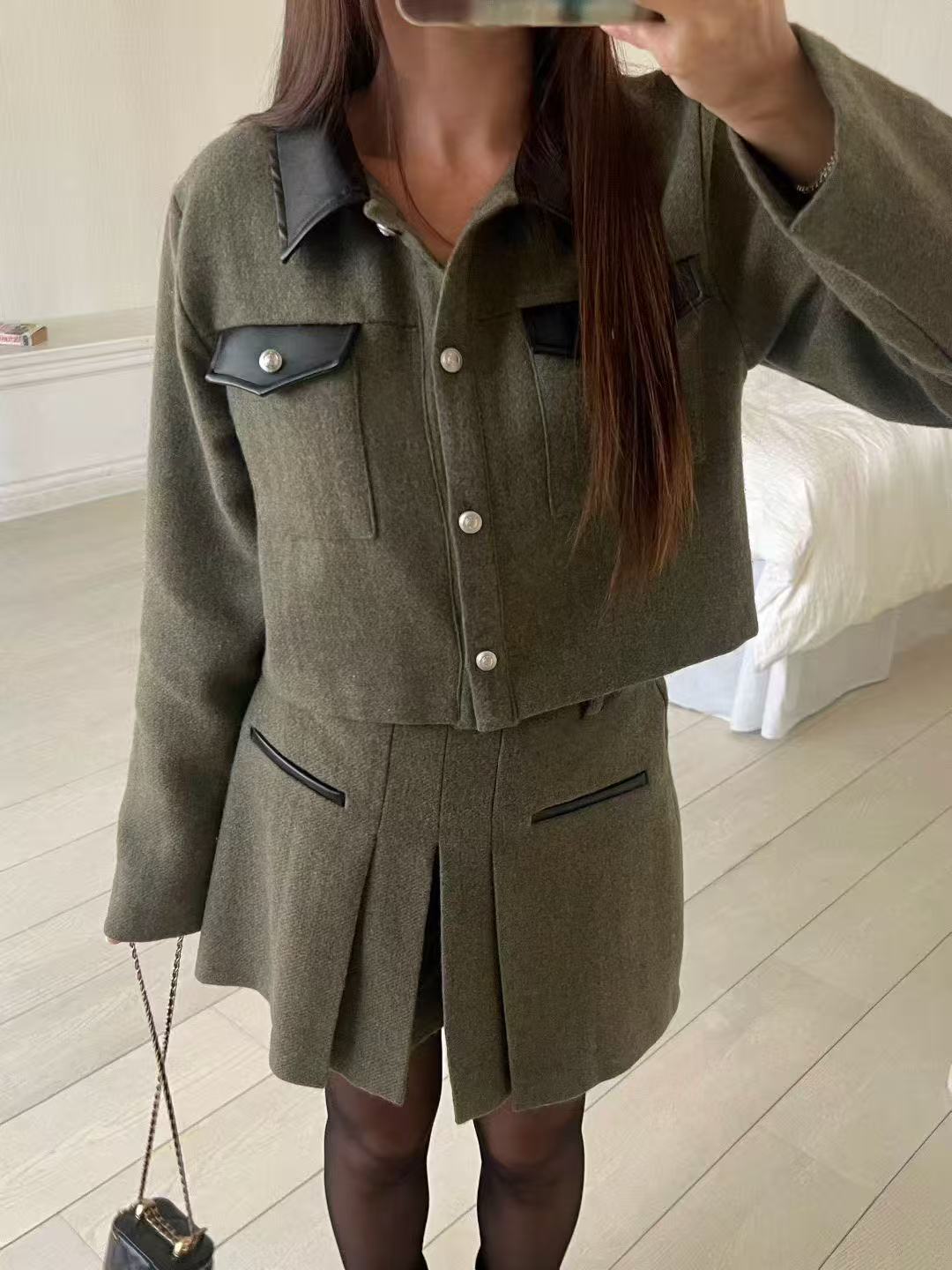 Leather Collar Cropped Jacket