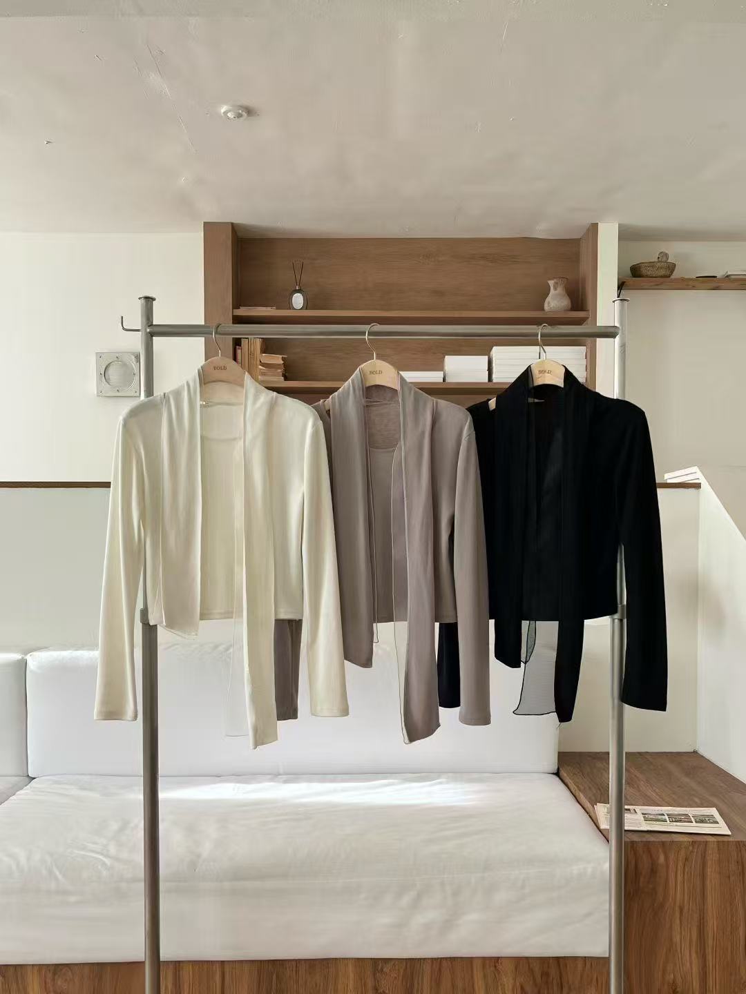 All Wrap Lace Long Sleeves Top