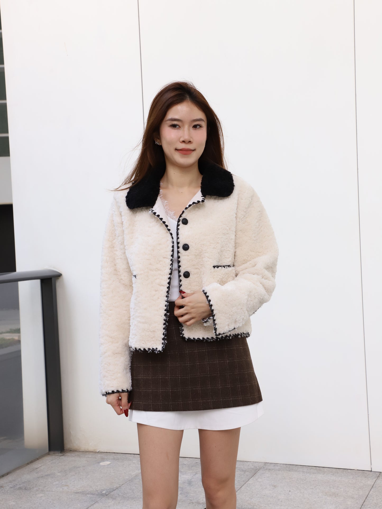 Collar Neck Fluffy Jacket