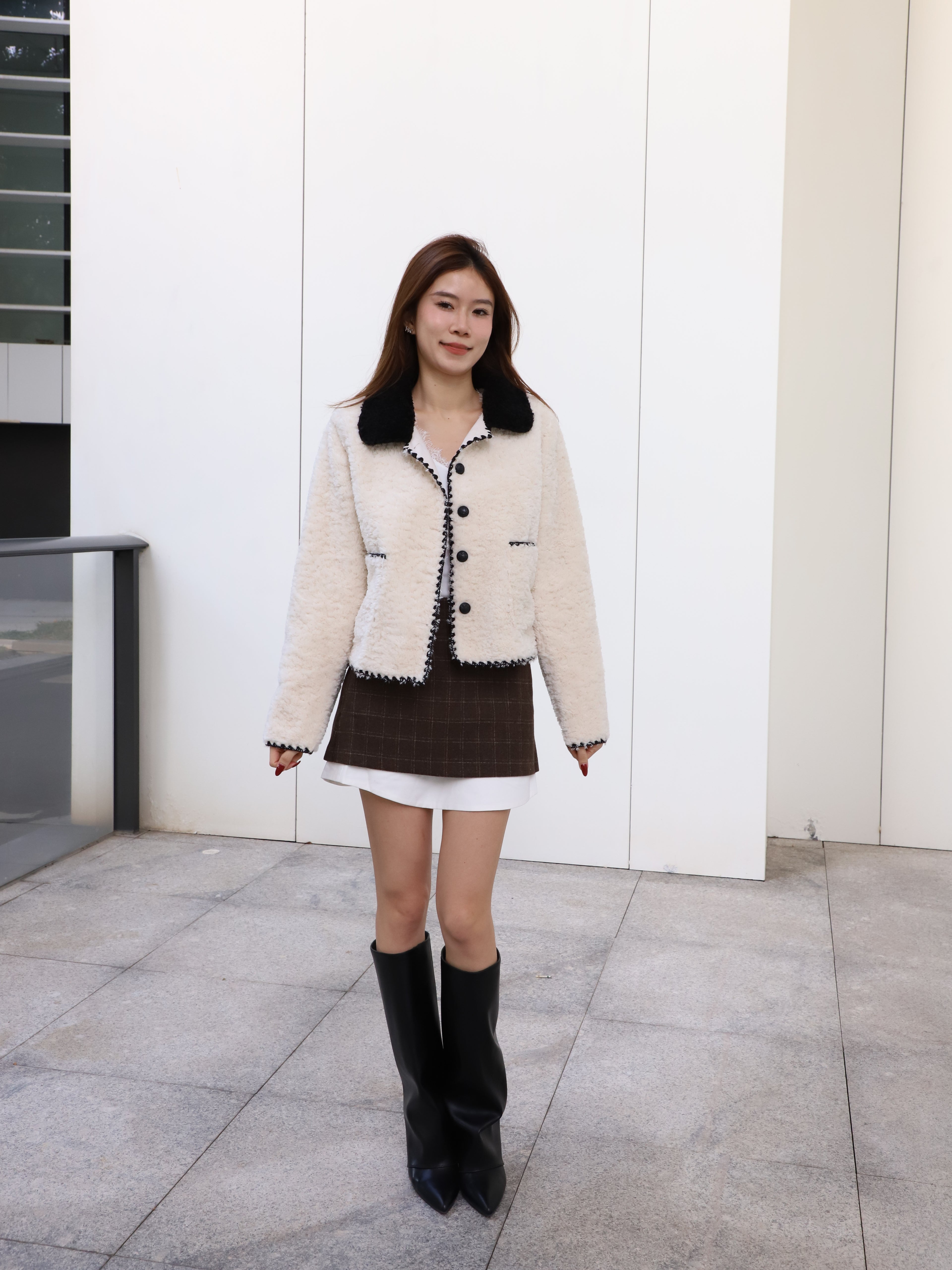 Collar Neck Fluffy Jacket