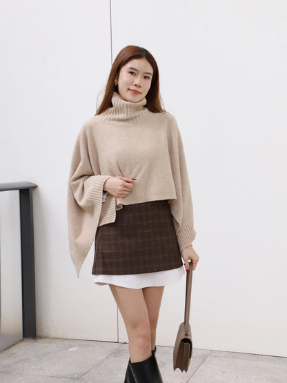 Turtle Neck Wool Cape