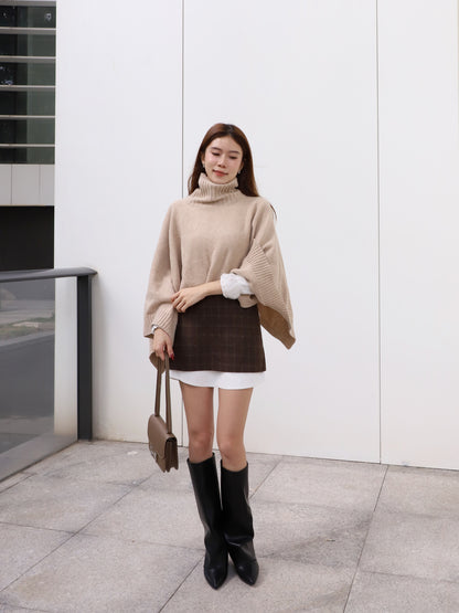 Turtle Neck Wool Cape