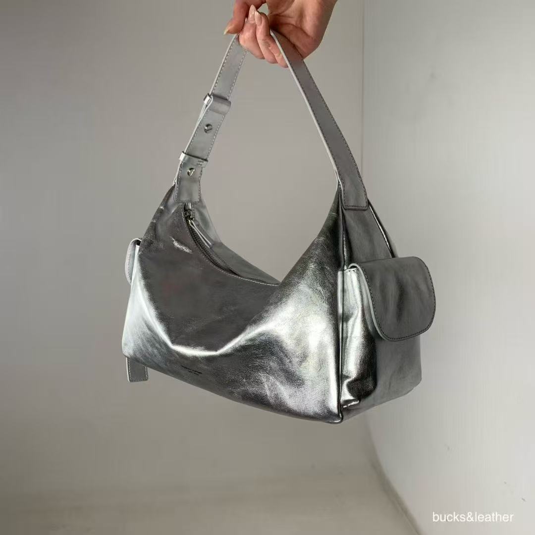 26SS Cargo On Shoulder Leather Bag