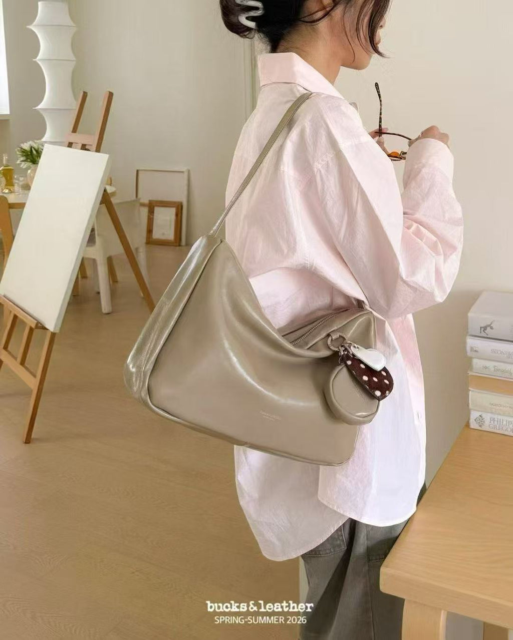 26SS Office Leather Bag 亮面牛皮￼