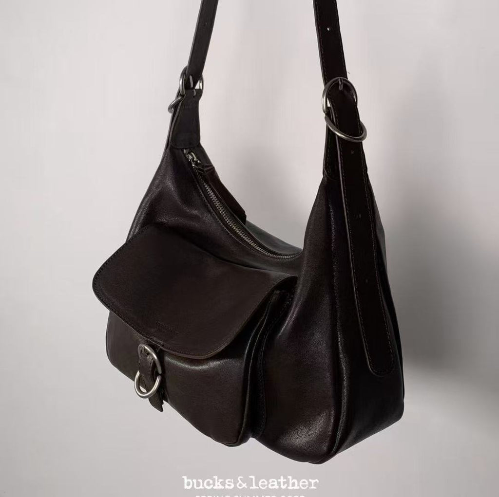 26SS Pillow Button Leather Bag