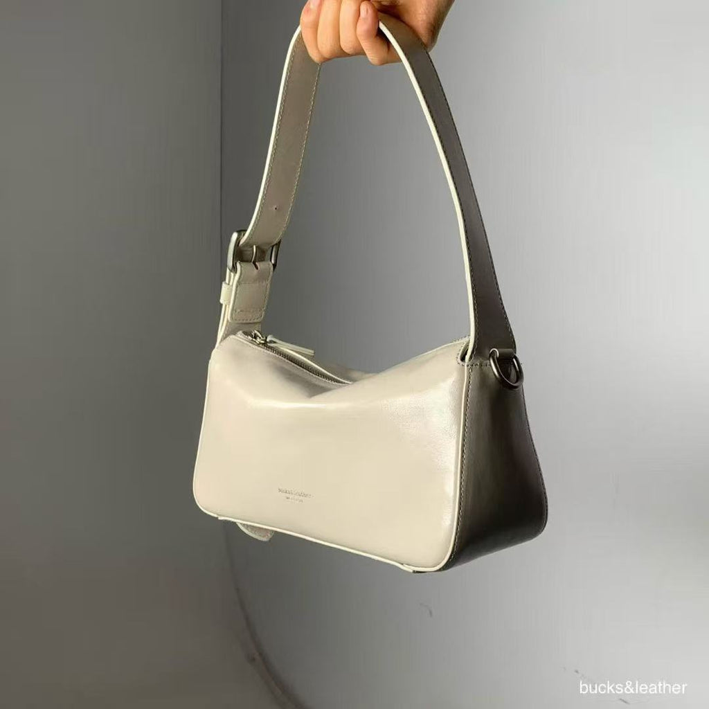26SS Big Button Side Leather Bag 牛皮亮面