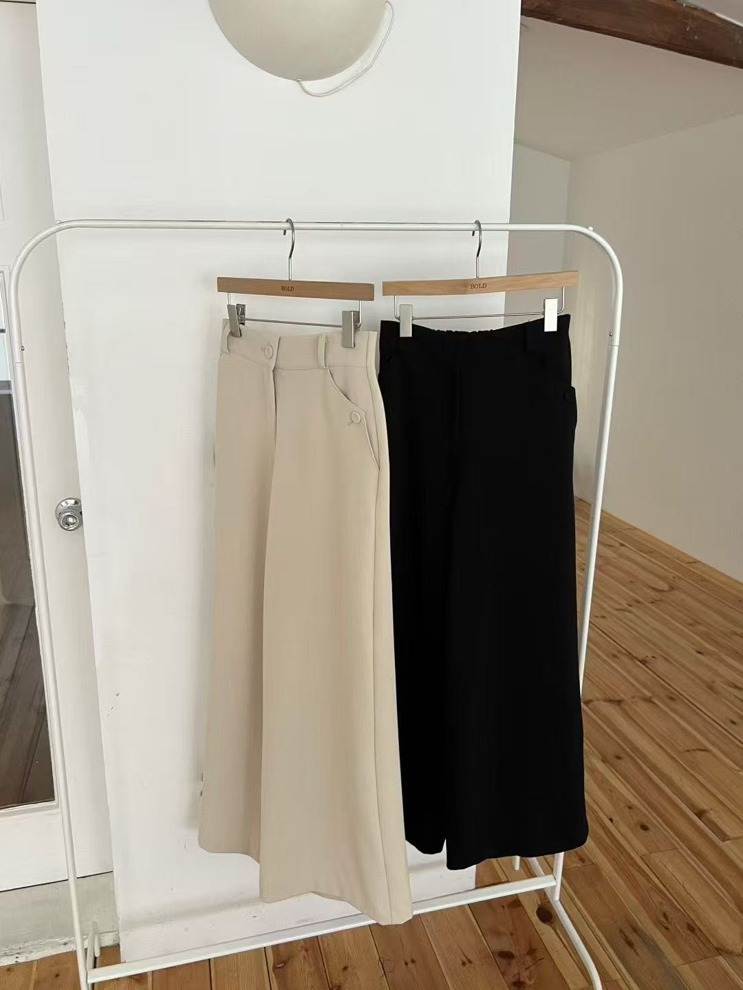Basic 2 Button Chiffon Pants