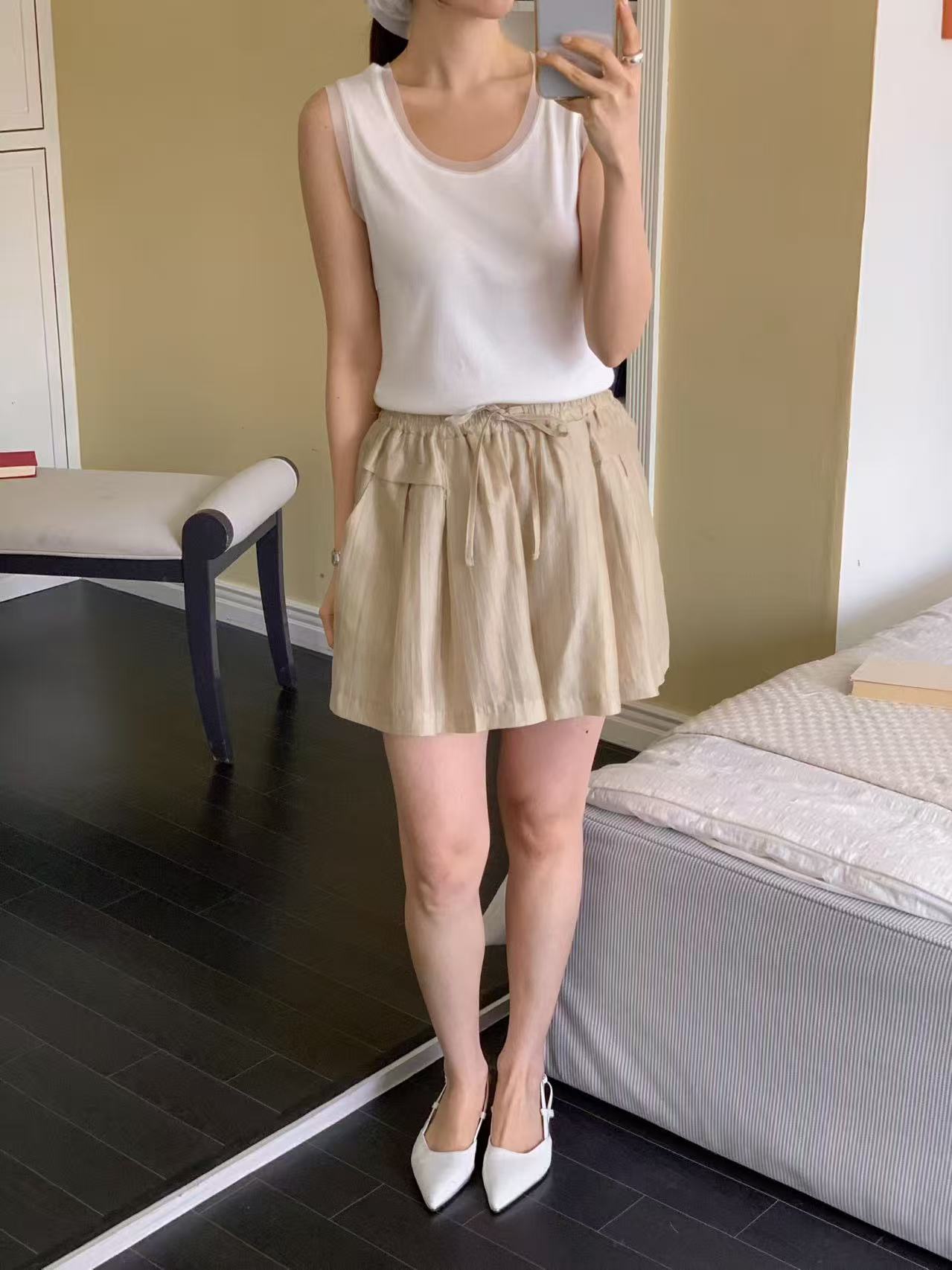 Lace Outline Tank Top