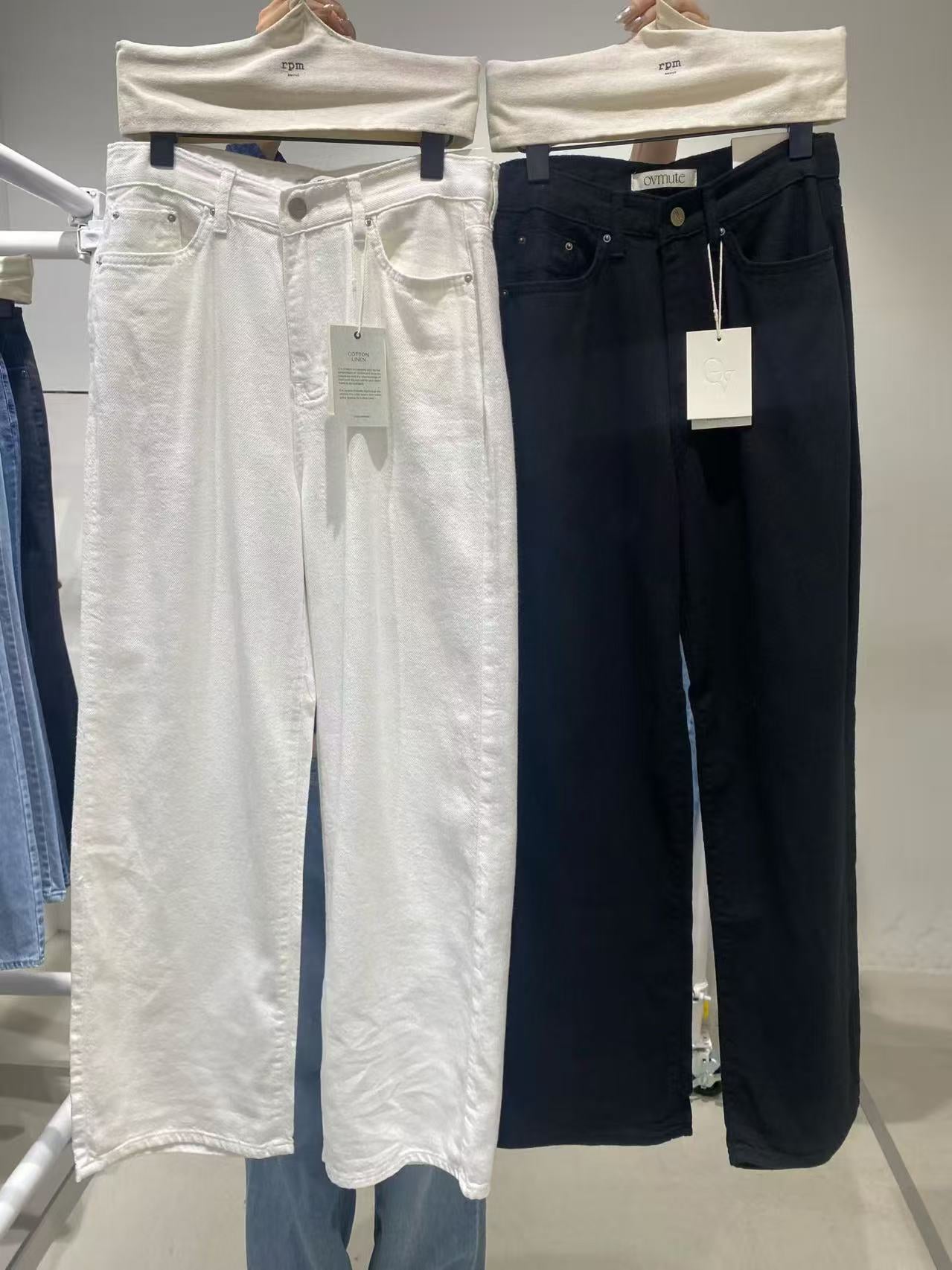 #045  Denim Jeans