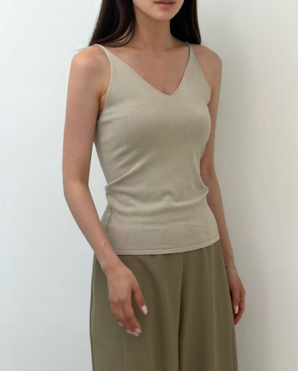 Knitted Thin Shoulder Tank Top